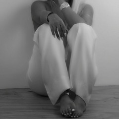 $tunna Marley - PRETTY FEET (LAUREN LONDON)