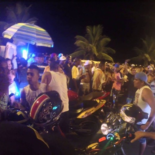 BEAT ENVOLVENTE FIM DE ANO - MC 2JHOW ( DJ DS )
