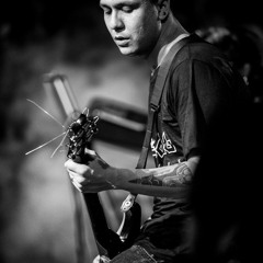 ဟန်ထူးလွင်-ရွှေယုန်နဲ့ရွှေကျား.mp3