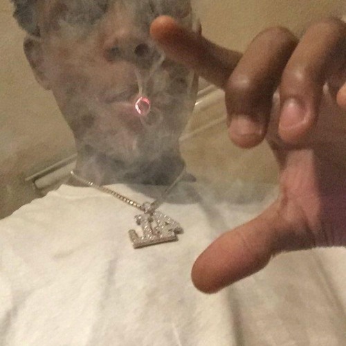 Pde Madroxk- Demons feat.Tay Hamp