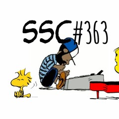 Ssc363 Peanuts Ski Mask Slump Santa Snoopy