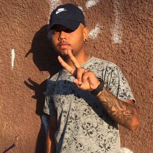 ME VIU DE PISTOLA AGORA QUER JOGAR, NO TEMPO DA ESCOLA NEM DAVA ATENÇÃO (DJ JOHN MELLO & 2N )