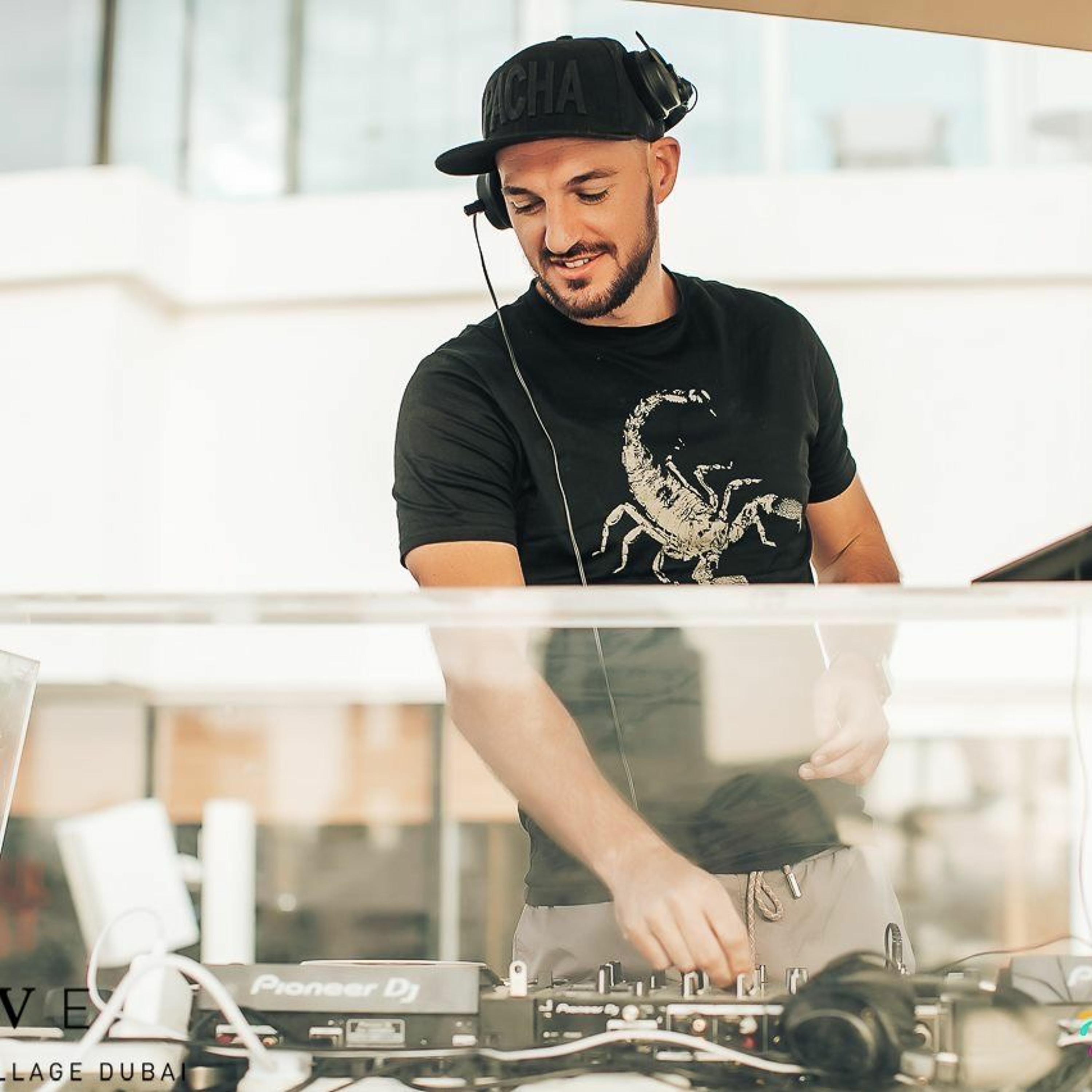 Mick Willow Mixes