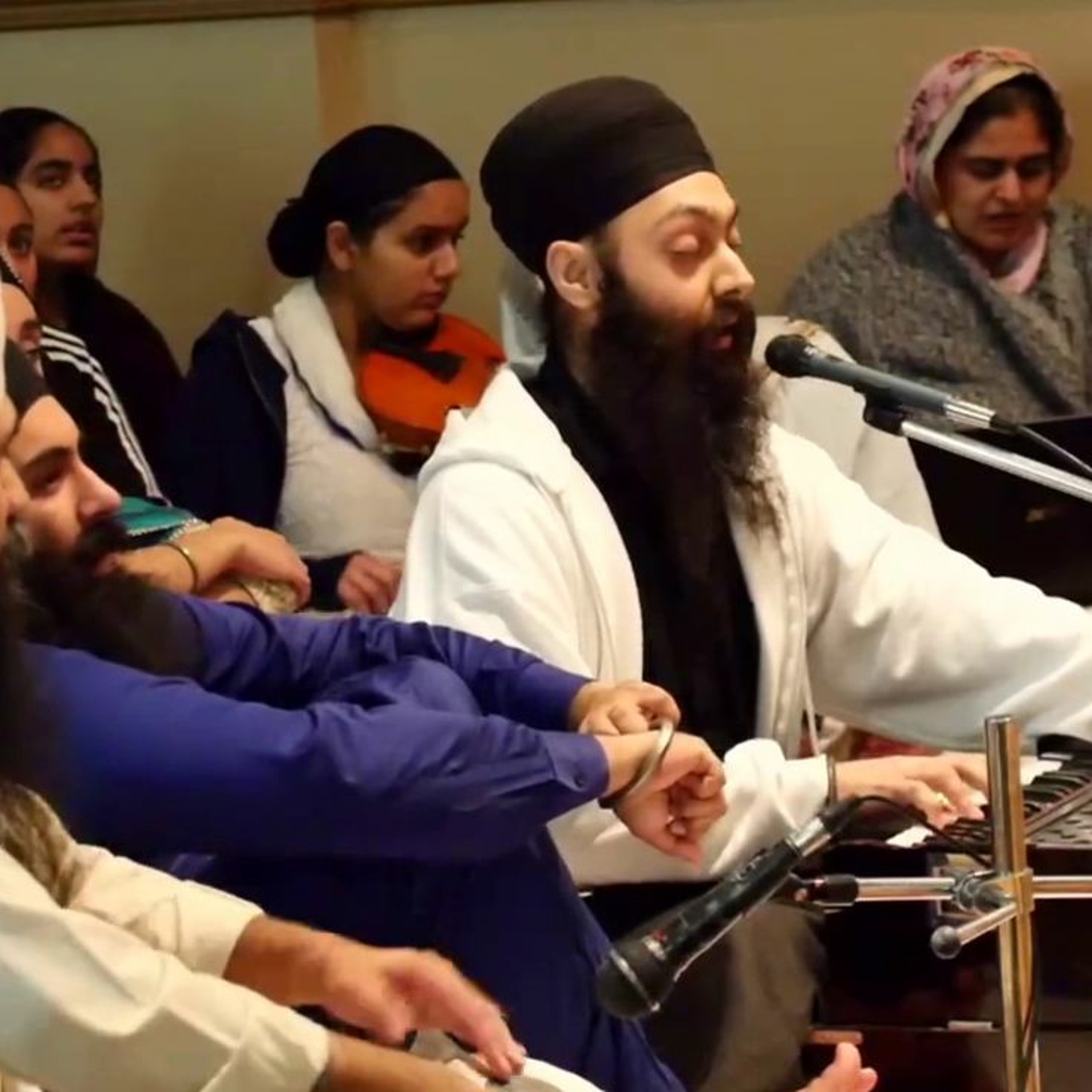 Bhai Heera Singh - Lakhee Jangal Khaalasaa Aai Dheedhaar Lago Ne episode artwork
