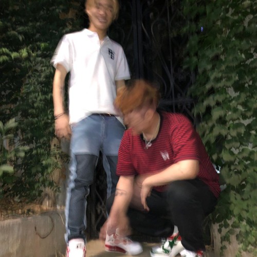 Jump Out (feat. @kyowaa)