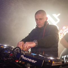 DjEbo-Live@Twisted Tunnels