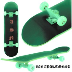 apartment (at this moment)