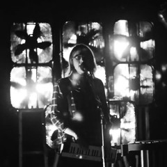 STARTING BLOCK | Powerdove, Hors-champ de concert n.3