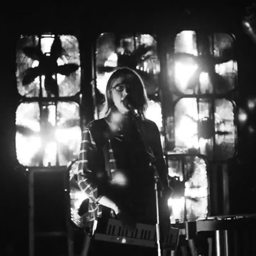STARTING BLOCK | Powerdove, Hors-champ de concert n.3