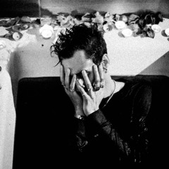 The Weeknd - XO / The Host (cøzybøy Version)