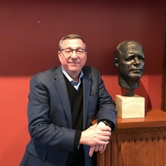 EPISODE 25: Podcast On The Move