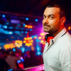 DJ Maniac