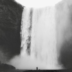 infinity falls (a mix by ŦĦ€ ǤΔΜ€Ş Ŵ€ ƤŁΔ¥)