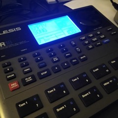 Alesis SR18 - Empty Song 00