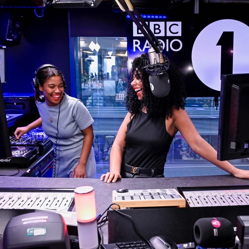 Experimentar Melodrama Prisión Stream BBC Radio 1 Dance w/ Nakia Oliver & Fabienne Oliver. DJ sister duo  present their first Radio 1 show. by Fabienne Oliver | Listen online for  free on SoundCloud