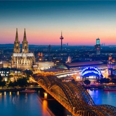 ABDU & YOUNG PADRINO- QUE LA FAMILLE ( Prod. by IvVok Beats, Isaacjuice)