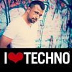 )))) I am Banging Techno ((((