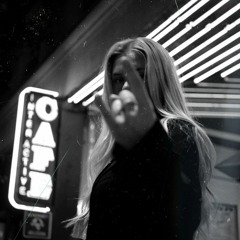 DEAD - Bella Skyller