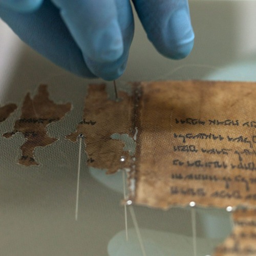 The material culture of the Dead Sea Scrolls