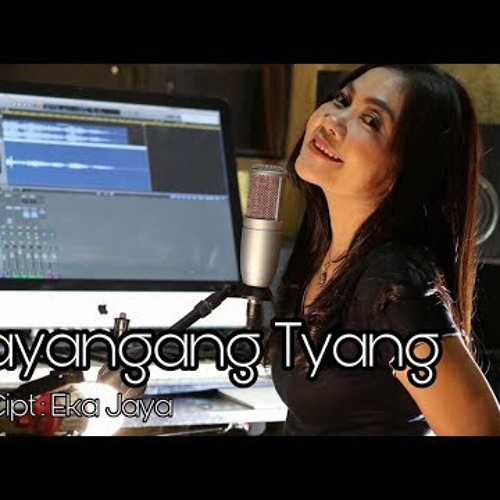 Sayangang Tiang versi akustik (Ayu Saraswati)