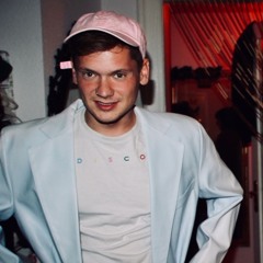 -𝐷-𝐼-𝑆-𝐶-𝑂-𝐿-𝑂-𝑉-𝐸-𝑅-