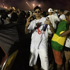 MC MORENA - VOU FICAR DE 4 TU VEM POR TRAS E ME BOTA ((DJORELHA)) 2K20