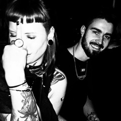 ÆNZØ B2B L A U R A : HØMESESSIØN 2.0