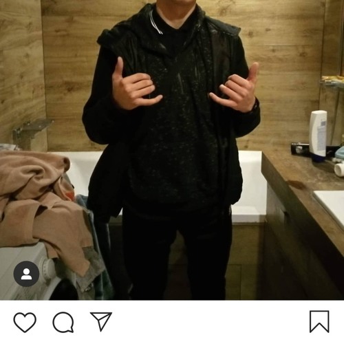 Zuyeh nadal ją kocham , chociaż złamała mi serca