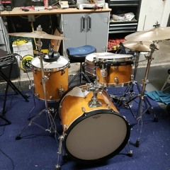 my 90s tama starclassic with porthole