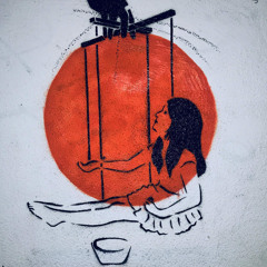 na górze róże na dole burze