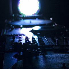 Rommedahl x Ambulance / @Toast / 18.01.2020