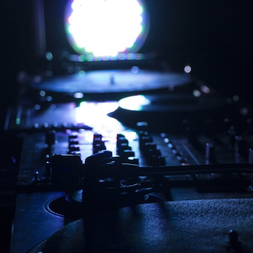 Rommedahl x Ambulance / @Toast / 18.01.2020