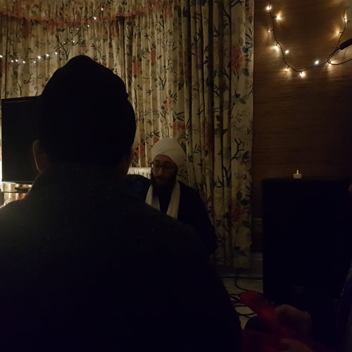 Bhai Simranjeet Singh - Charan Kamal Kaa Aasaraa Doojaa Naahee Tthaao