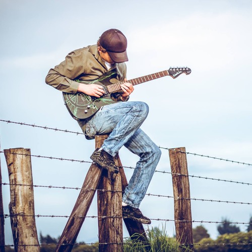 Tom Morello Guitar Battle