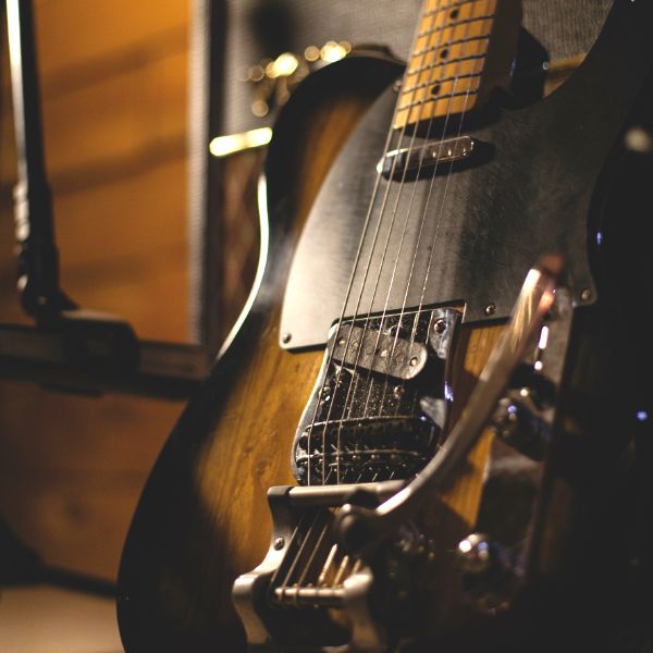 Rob Aitken – Vintage Disco Guitars Demo