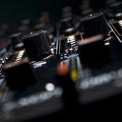 Dj Dravson - Dravson Car N° 28