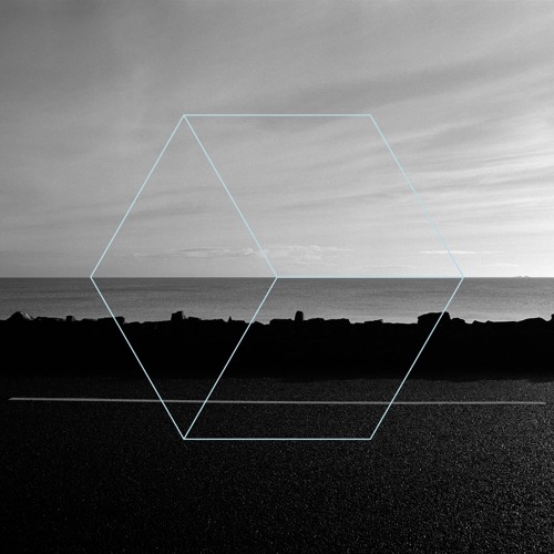 Robot's Call - Me And A Box (from the new album 'Horizon Perdu')