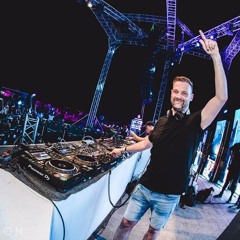 Paul Thomas Presents UV Radio 121