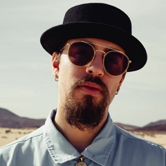 International Tribe: Demuja