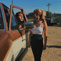 𝐛𝐥𝐨𝐨𝐝𝐬𝐩𝐨𝐫𝐭