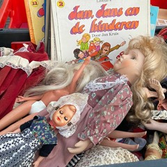 𝔡𝔬𝔫’𝔱 𝔩𝔢𝔱 𝔱𝔥𝔢 𝔟𝔢𝔡 𝔟𝔲𝔤𝔰 𝔟𝔦𝔱𝔢