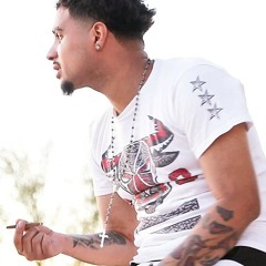 Smell Like Money Ft .  Mikey Killz