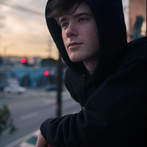 Alec Benjamin 😍