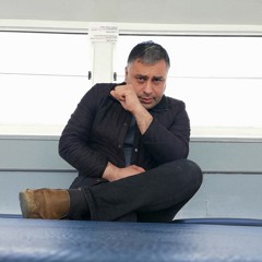 Yetinmeyi Bilir Misin? Söz: Sezen Aksu Müzik: Serkan İzzet Özdoğan