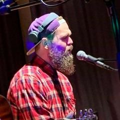 Linus Lundström - Time Stands (Nathaniel Rateliff living room cellphone cover)