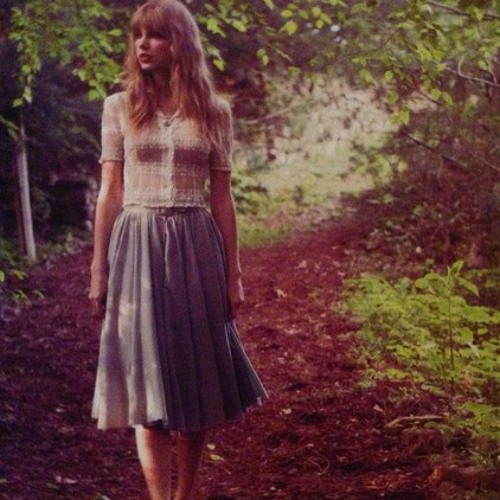 RED (Swiftly77 covers)