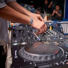 Breakbeat Terbaru 2020 Bass Corona