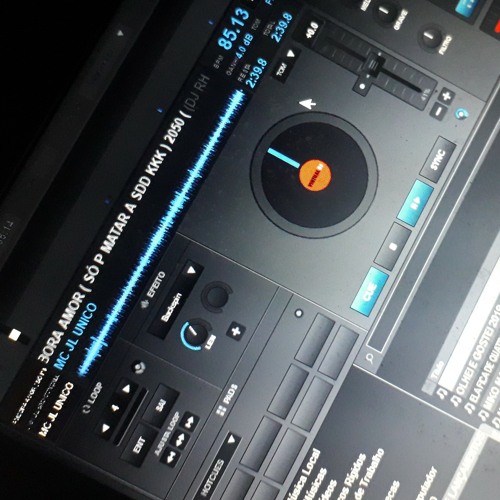 MC JL UNICO - ELA É DEBOCHADA VS VAMBORA AMOR ( SÓ P MATAR A SDD KKK ) 2050 (( DJ RH DE SÃO GONÇALO )).mp3