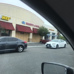 Hairdresser at Carson, Ca.