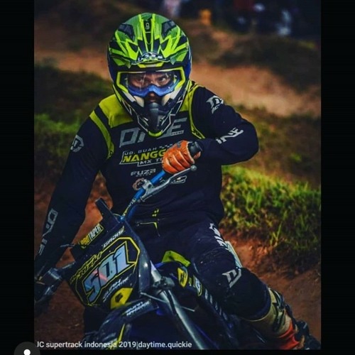 mari berpacak spesial ruhdian Rizki x kobe_nst